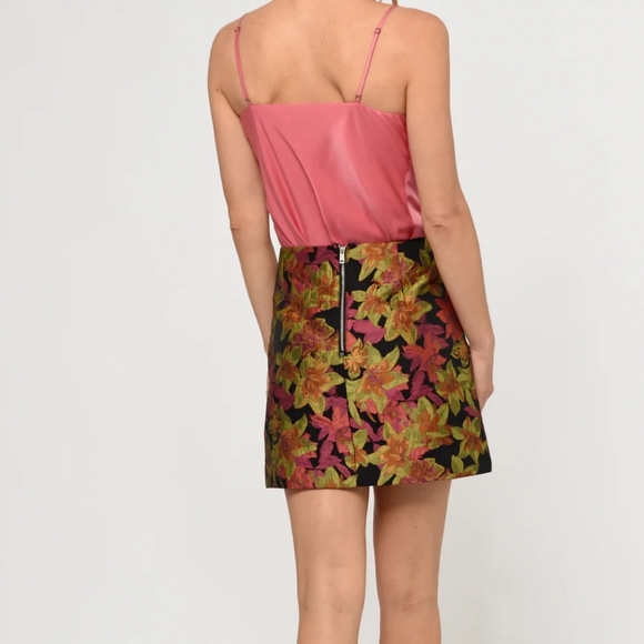 GREYLIN Tania jacquard mini skirt colorful floral design & side slit Medium - Picture 6 of 12